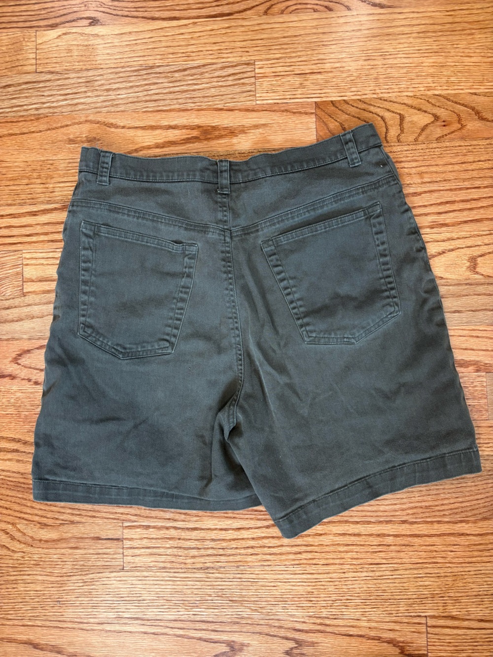 Vintage Jones Wear Sport Olive Green High Rise Stretch Shorts Women’s Size 10